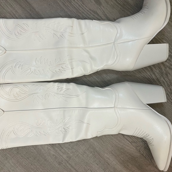 Country Cowboy cowgirl white knee high heels block boots - Picture 16 of 16
